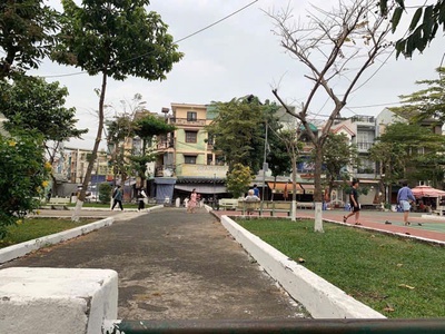 Bán gấp nhà mặt tiền kd,sổ hồng riêng,hẻm xe tải - dt65m2,mt4m - tại quang trung,gò vấp - chỉ 9,9tỷ 2