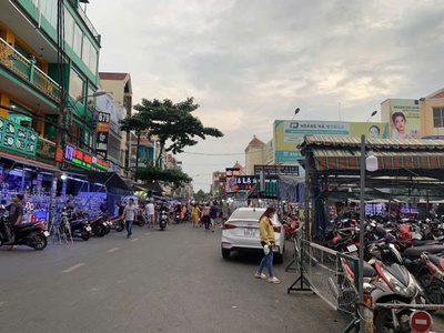 Bán gấp nhà mặt tiền kd,sổ hồng riêng,hẻm xe tải - dt65m2,mt4m - tại quang trung,gò vấp - chỉ 9,9tỷ 0