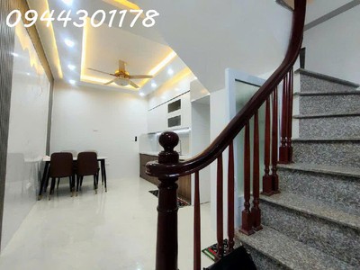 Chính chủ cho thuê nhà tại hai bà trưng, hà nội 1