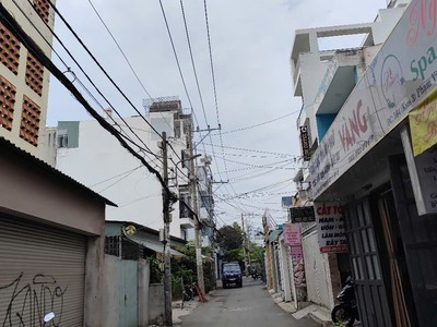 3tầng, 45m2, ngang 4.5m, hxh 4m sổ vuông a4 không lg/qh phạm văn chiêu p.16 gò vấp, 5.35 tỷ 0