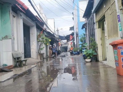 Bao đầu tư nhà ngay chợ bình thành hẻm 6m xe hơi vào nhà 96m2,3tầng nhỉnh 4tỷ 0