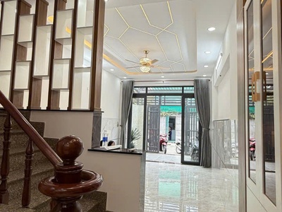 Ngộp ngay tô hiệu-  phan anh - hxh 8m - 4x16m - 3 tầng mới 4