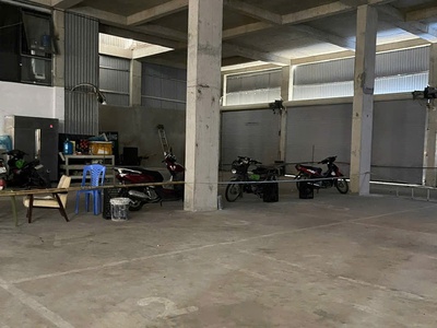 Chợ đại mỗ cho thuê diện tích khoảng 300m2 phù hợp với kinh doanh, nhà kho 0