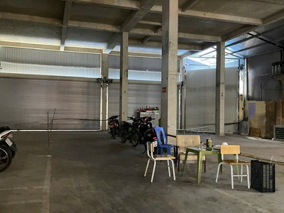 Chợ đại mỗ cho thuê diện tích khoảng 300m2 phù hợp với kinh doanh, nhà kho 1