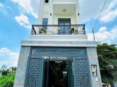 Gấp, nhà bán ngay chợ long trường, ndtrinh, tp. tđ chỉ cần 2ty5 mua ngay, nhà 3 lầu,4pn mới tinh. 0