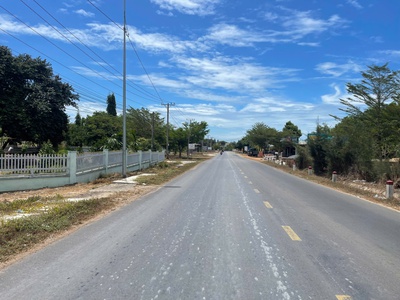 Đất ngộp mặt tiền quốc lộ 55 - tân phước - tx lagi chỉ 250tr/m ngang 0