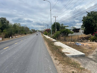 Đất ngộp mặt tiền quốc lộ 55 - tân phước - tx lagi chỉ 250tr/m ngang 2
