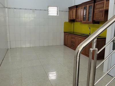 Bán nhà 3 tầng ngõ phố Tống Duy Tân, ph Ngọc Châu, TP HD, 48m2, mt 4m, 3 ngủ, 3 vs, 2.65 tỷ 1