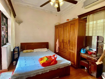 Bán nhà GV ngang khủng 5.6m, 1 trệt 2 lầu 1 sân thượng, SHR hoàn công đầy đủ 4