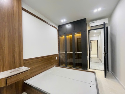 Nhà Mới Koong Phố Nguyễn Viết Xuân Hà ĐÔng ô tô Cực Gần dt 33m 5 tầng 6 ngủ đủ công năng 3