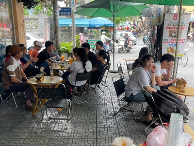 Chính chủ cho thuê mặt bằng kinh doanh 2 mặt tiền tại số 07 đường phạm văn nghị, phường thạc gián,q 1