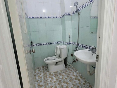 Nhượng lại phòng tầng 4 tại thanh lương, hai bà trưng, hn 1