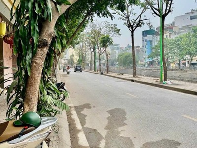 Bán nhà p.phan đình giót, thanh xuân - 40m , 5 tầng, giá nhỉnh 8 tỷ 0