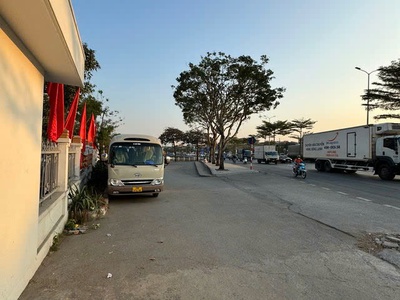 Nhà mới - full nội thất xịn nguyễn văn linh-long biên 35m2n x  5 tầng mặt tiền 4m, 5.7 tỷ. 3