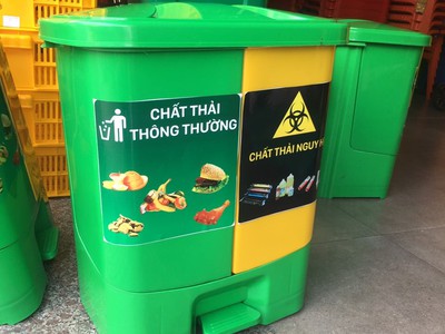 Thùng rác 2 ngăn 40 lit, phân loại rác ngay tại nhà 0
