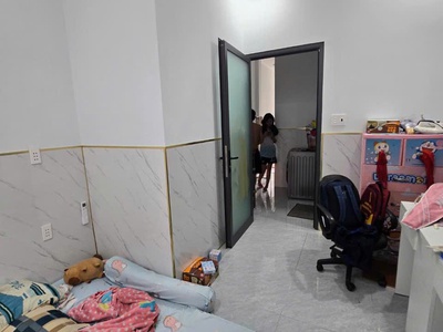 BỜ BAO TÂN THẮNG - Hẻm Xe Hơi - DTSD: 102M2 - 4PN - Sổ Vuông Đẹp Hoàn Công Đủ - Chỉ 5.2T 2