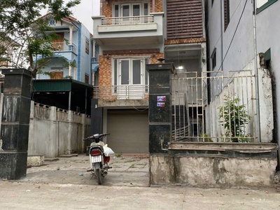 Siêu phẩm nhà đẹp giá rẻ - ô tô để sân - ở hay kinh doanh đều đẹp 0