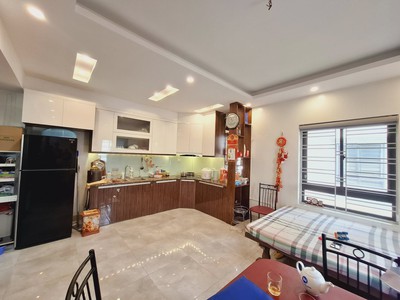 Bán nhà phố huế, 135m2, mặt tiền 8m, 58 tỉ, ô tô tránh, kinh doanh đỉnh 0