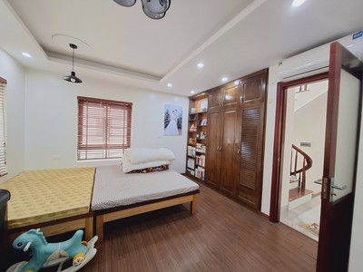 Bán nhà phố huế, 135m2, mặt tiền 8m, 58 tỉ, ô tô tránh, kinh doanh đỉnh 1