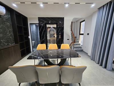 Nhà đẹp mới  - mặt tiền lớn - ô tô đỗ cổng -6  tầng thang máy ngọc lâm 47m2, mặt tiền 6.2m, 8.3 tỷ 1