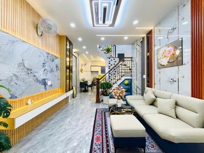Bán nhà quang trung 40m2, gần vincom, coopmart nhỉnh 4 tỉ 0