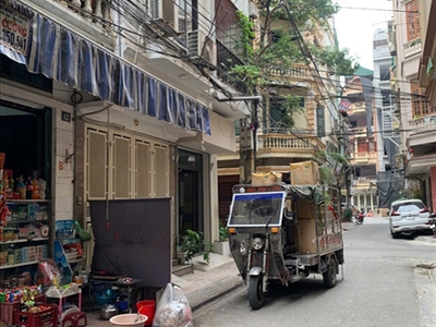 Bán nhà phân lô liền kề khu đền bù Kim Mã đường Hồng Hà - Diện tích 40m2 - Giá 13 tỷ 2