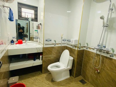 Kim đồng 50m  kinh doanh đỉnh   nhà 2 mặt ngõ   7.6 tỷ 2