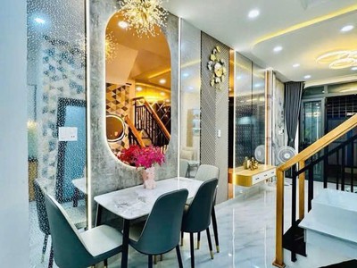 Nhà ngay nguyễn tri phương q10 - khu vip căn góc full nội thất - giá chỉ hơn 5 tỷ 0