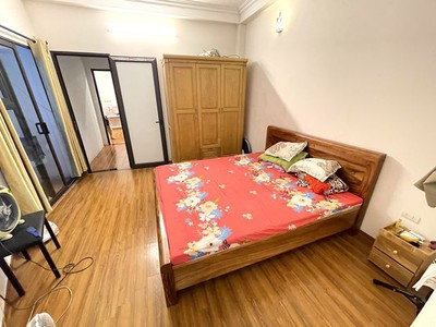 Nhà mới ngọc thụy-long biên 61m2 x 4 tầng mặt tiền 10m,8.8 tỷ . 1