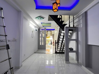 Ngay tên lửa, chợ bình trị đông, nhà 2 tầng, 53m2, giá chỉ hơn 3 tỷ 0