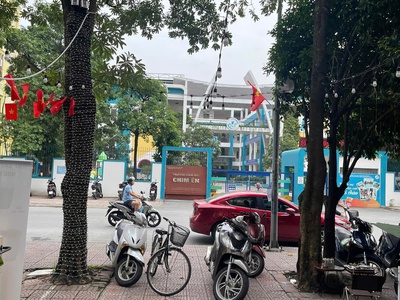 Cho thuê cửa hàng tầng 1 số 170 Nguyễn Sơn - Long Biên -Hà Nội 1