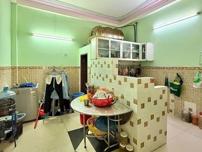 Bán nhà mặt tiền hẻm kinh doanh đường bùi minh trực q8, xe hơi thông - 130m2 - ngang 5.5 dài 23 - 4