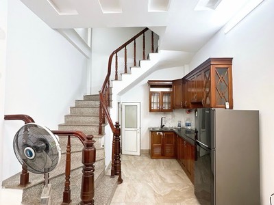 Bán nhà 5 tầng hoàng mai - hà nội, 35m2, 3pn, giá 6 tỷ hơn - sổ đỏ chính chủ 0