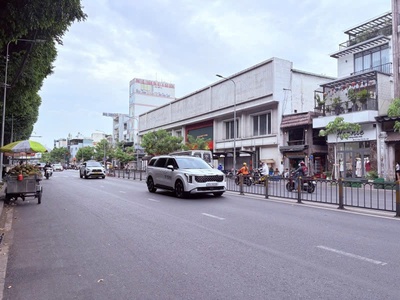 Bán nhà 2 mặt tiền lý thái tổ gần nguyễn thị minh khai - q3, 3.5x22m, 5 t,5 pn, 33 tỷ. 1