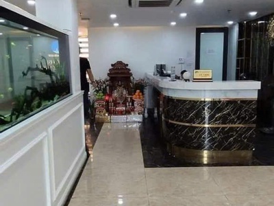 Siêu phẩm mặt phố nguyễn văn cừ - vip nhất long biên .tòa nhà 7 tầng- thang máy sang trọng - vỉa hè 1