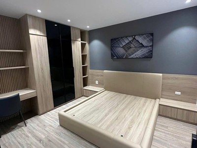 Bán nhà ngọc lâm-diện tích 85m-6 tầng-thang máy,nở hậu,ngõ thông-ôtô vào nhà,giá 21.xtỷ 0