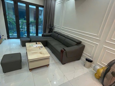 Bán nhà trung tâm quận thanh xuân phân lô ô tô ngủ trong nhà - thang máy nhập khẩu  2 thoáng lh 2