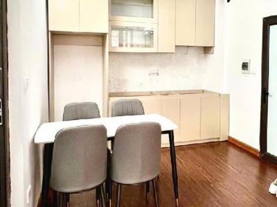 Cc. bán ccmn lô góc đường láng, đống đa - 70m , tầng 3, giá 2.65 tỷ 1