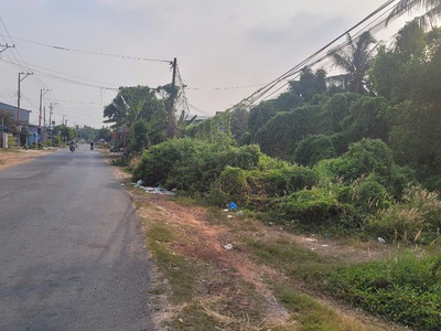 Cần bán đất:  13000m2 - tại phường long thành trung- trung tâm thị xã hòa thành- tỉnh tây ninh- chỉ 1