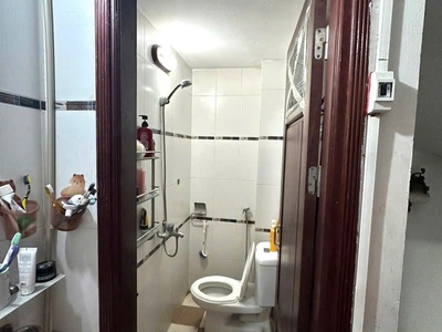 Căn hộ tập thể đủ đồ, phốttrần hưng đạo, 32m2, hoàn kiếm 2