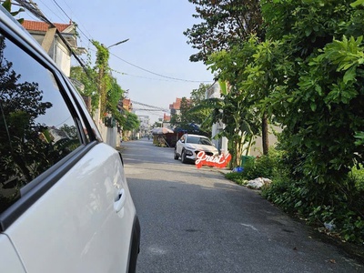 Chào bán 2 lô đất đẹp mướt mơ mặt đường thôn trải nhựa, đường thông rộng 2 oto tránh nhau - tại 1