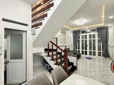 Bán nhà 36 m2-2  tầng-hxh-huỳnh văn nghệ p15qtb-4.6 tỷ 2