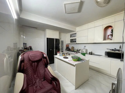 Bán gấp nhà giá mềm nhất quận 6: 7.8 tỷ - đường hậu giang - p.12 q.6 - btct - 4 tầng- 1 sân thượng- 2