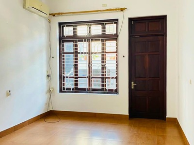 Bán nhà 3 tầng mặt phố Đoàn Thị Điểm, ph Quang Trung, TP HD, 39m2, mt 3.7m, 3 ngủ, 2 vs 5