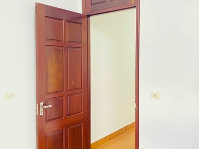Bán nhà 3 tầng mặt phố Đoàn Thị Điểm, ph Quang Trung, TP HD, 39m2, mt 3.7m, 3 ngủ, 2 vs 6