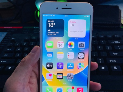 Iphone 8 plus zin đẹp 64gb Gold giá rẻ 0