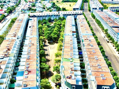Biệt thự song lập 2 mặt tiền 250m2, view hồ, sẵn sổ giá tốt 3