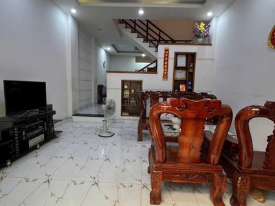 Nhà hẻm đường số 3, Bình Hưng Hòa dt 61m2 2 lầu 3pn 3wc giá 5,5 tỷ 1