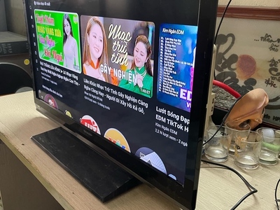 Bán Tivi 32 inch   Đầu Box Vào Mạng Giá 750k 2