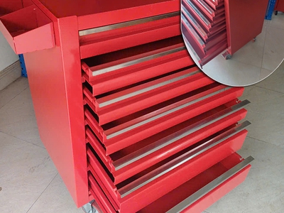 Trang bị tủ đồ nghề cho nhà xưởng, tiệm sửa xe 4